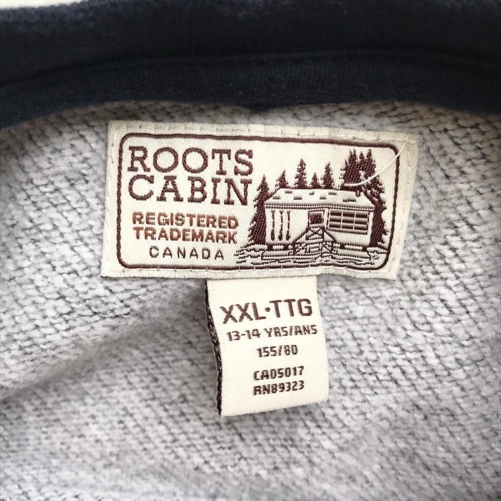 Roots Canada Cabin velvet logo sweatshirt EUC XXL(13-14Y) - Picture 4 of 5